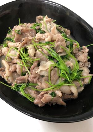 ご飯がススム！豚コマと豆苗の中華炒め-レシピのメイン写真