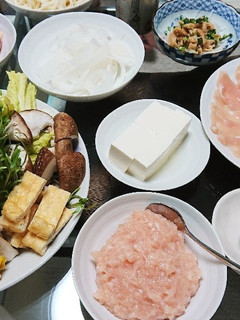 あっさりヘルシー☆鶏づくし鍋-レシピのメイン写真