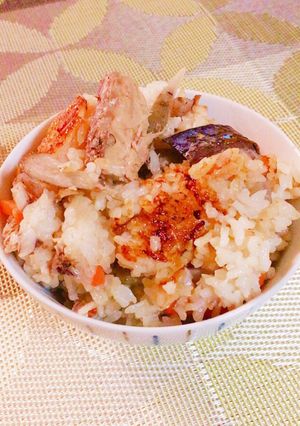 ♬サバ缶とゴボウの炊き込みご飯♬-レシピのメイン写真