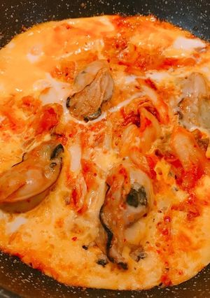 牡蠣のキムチ炒め、玉子とじ!-レシピのメイン写真