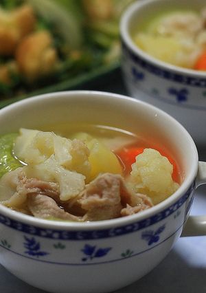 簡単たくさん野菜のコンソメスープ-レシピのメイン写真