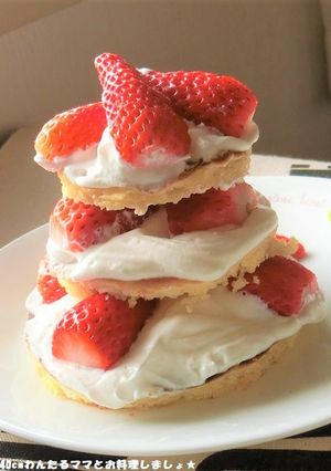ふんわりホットケーキで簡単★苺ショート-レシピのメイン写真