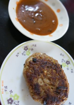 我が家のハンバーグ-レシピのメイン写真