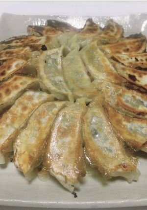 激ウマ歯ごたえ抜群餃子！-レシピのメイン写真