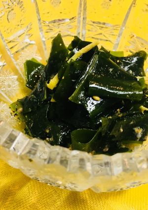 塩酒粕ネギ油とおかかで旨♪ワカメのナムル-レシピのメイン写真