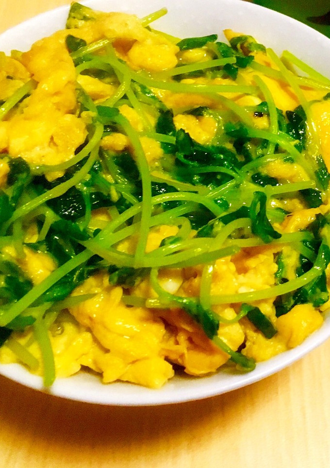 簡単☆豆苗の卵綴じ丼-レシピのメイン写真