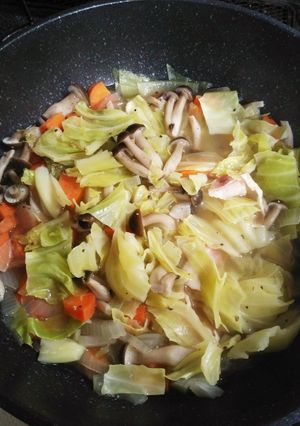 無駄なく♪サバ缶缶汁と残り野菜のスープ♪-レシピのメイン写真