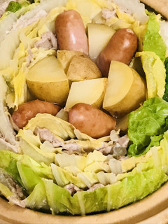 まん中ポトフの寄せ鍋☆白菜と豚肉の野菜鍋-レシピのメイン写真