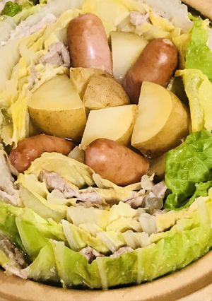 まん中ポトフの寄せ鍋☆白菜と豚肉の野菜鍋-レシピのメイン写真