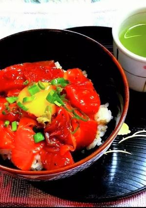 サーモンのブラックペッパー漬け丼-レシピのメイン写真