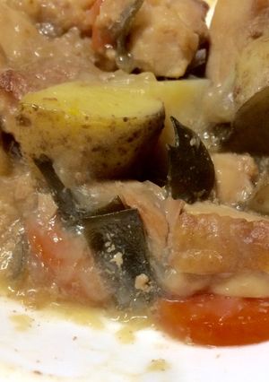 鳥もも肉のあっさり煮 と チキンスープ-レシピのメイン写真
