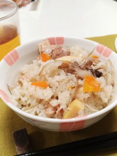 塩麹で超簡単、炊き込みご飯-レシピのメイン写真