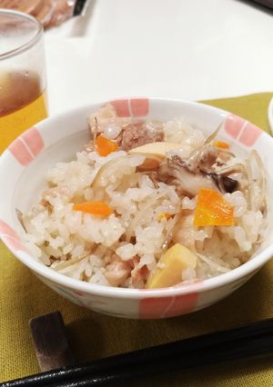 塩麹で超簡単、炊き込みご飯-レシピのメイン写真