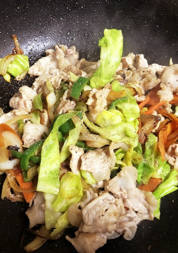 ☆簡単おかず☆あのタレで〜豚肉野菜炒め-レシピのメイン写真