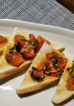 トマトと大葉の醤油ブルスケッタ風トースト-レシピのメイン写真