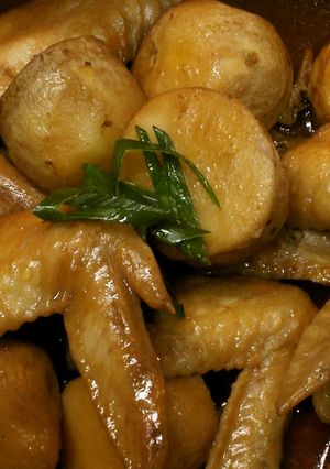 炊飯器で手羽先と里芋のしっとり煮-レシピのメイン写真