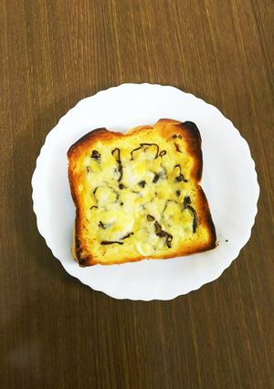 塩昆布バター＆チーズのトースト-レシピのメイン写真