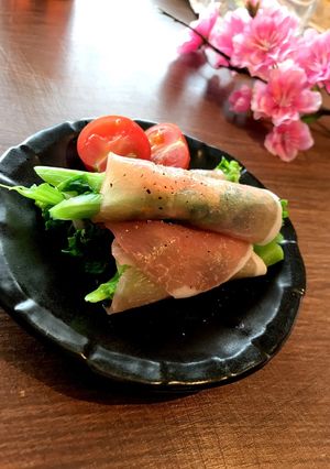 お洒落！菜の花のチーズ生ハム巻き-レシピのメイン写真