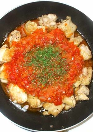 鶏もも肉のトマト煮♪簡単バジル風味-レシピのメイン写真