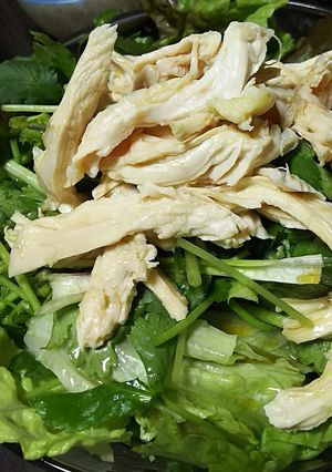 香味野菜と茹で鶏のサラダ☆ポン酢ドレ-レシピのメイン写真
