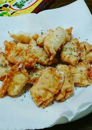 餃子の皮でパリパリハムチーズ-レシピのメイン写真