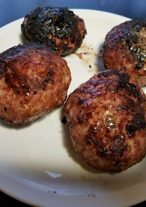 ビッググリーンエッグ炭火焼きハンバーグ-レシピのメイン写真