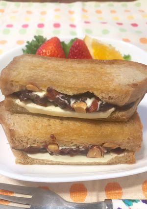 クリチとあずきとナッツのホットサンド＊＊-レシピのメイン写真