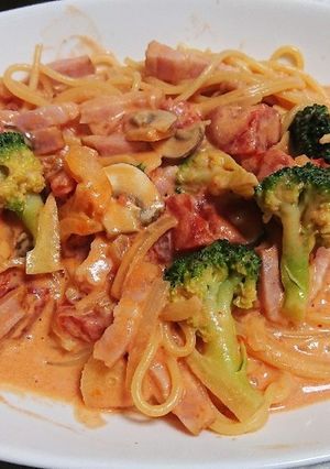 厚切りベーコンのトマトクリームパスタ-レシピのメイン写真