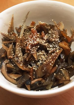 辛さ調節できる*ごぼうとひらたけの甘辛煮-レシピのメイン写真