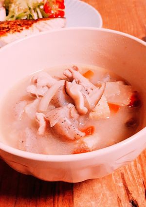 具だくさん甘めの豚汁-レシピのメイン写真