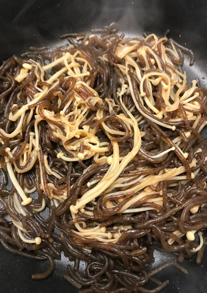 簡単！糸こんにゃくとえのきのきんぴら-レシピのメイン写真