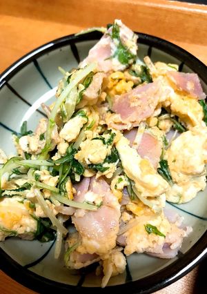 簡単!余った水菜と卵のマヨネーズ炒め-レシピのメイン写真