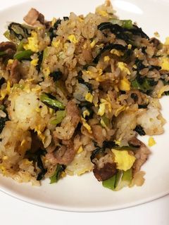 【オイスターソースで】小松菜チャーハン-レシピのメイン写真
