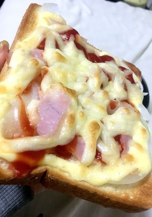 ピザトースト-レシピのメイン写真