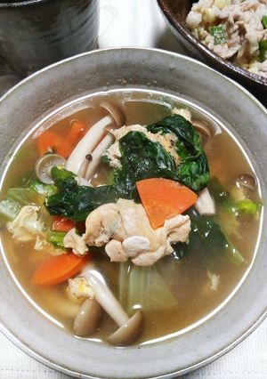 簡単♪サバ缶缶汁とレタスしめじ卵スープ♪-レシピのメイン写真