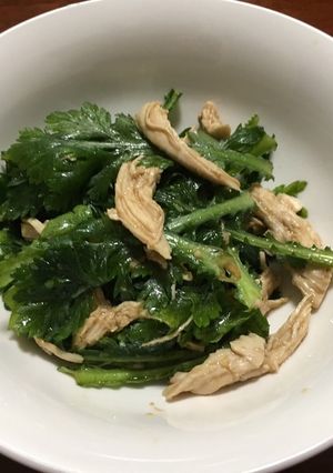 春菊と胸肉のわさびドレのサラダ-レシピのメイン写真
