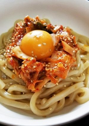 超簡単！キムチ月見うどん-レシピのメイン写真