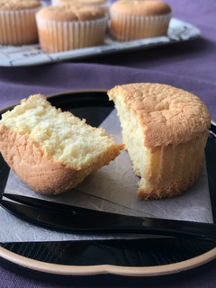 しっとりふんわりカステラ風〜カップケーキ-レシピのメイン写真
