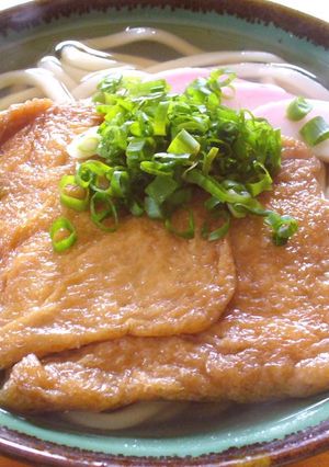 ジュワッ！お揚げがコクうま♪きつねうどん-レシピのメイン写真