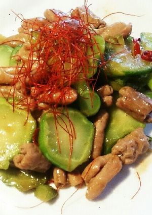 ★豚モツ&ブロッコリーの茎の中華炒め★-レシピのメイン写真