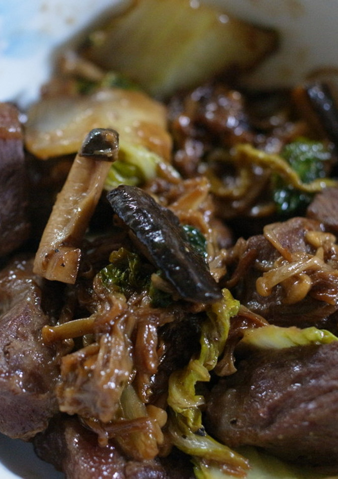 牛肉と白菜しいたけのオイスターソース炒め-レシピのメイン写真