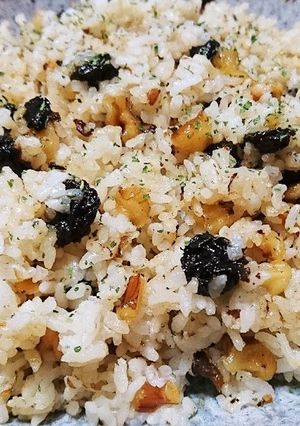 レーズンとクルミのバターチャーハン-レシピのメイン写真