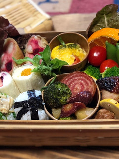 玉名牧場チーズと横島イチゴのサンドロール-レシピのメイン写真