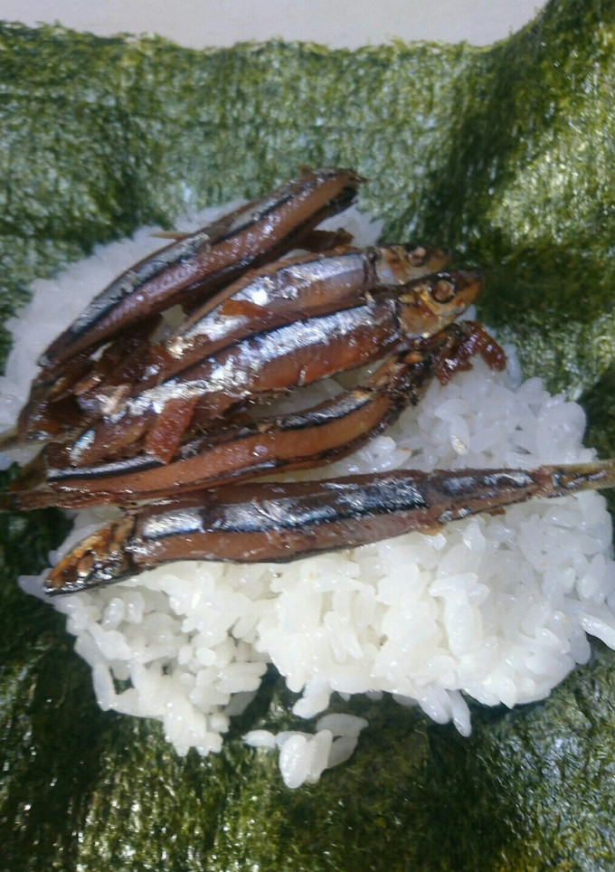 キビナゴの佃煮とお握らず-レシピのメイン写真