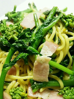 菜の花とベーコンの焼きそば-レシピのメイン写真