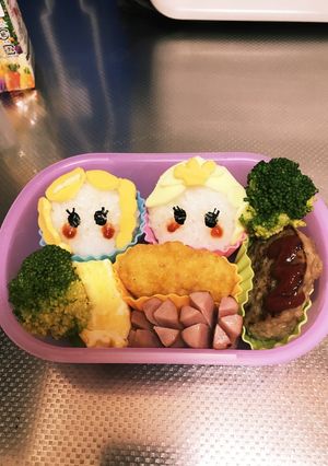 簡単*キャラ弁*おにぎり!アナ☆エルサ-レシピのメイン写真