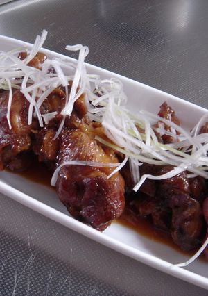 手羽元の麹黒酢煮(圧力鍋使用)-レシピのメイン写真