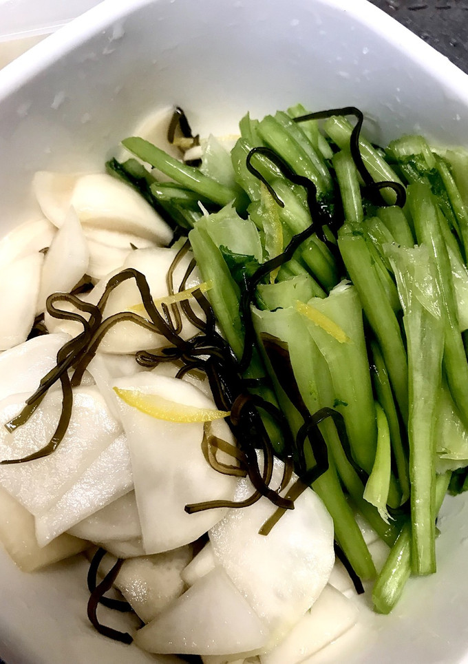 塩昆布で簡単かぶの浅漬け★-レシピのメイン写真