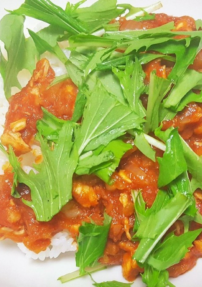 超簡単　鶏肉とトマトソース掛けごはん-レシピのメイン写真
