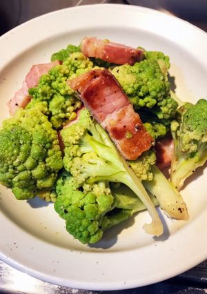 ロマネスコとベーコンのバターポン酢炒め-レシピのメイン写真